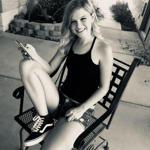 Meet your Posher, Shelby